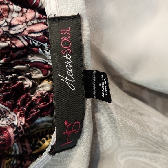 HEART Soul Beaded Scoop Neck Top - Picture 6 of 7